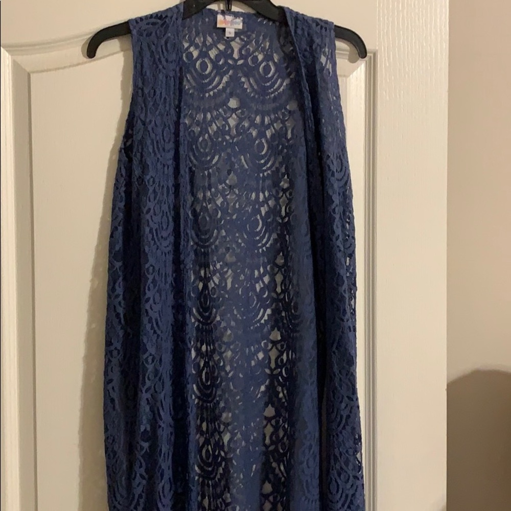 EUC small LuLaRoe Joy vest